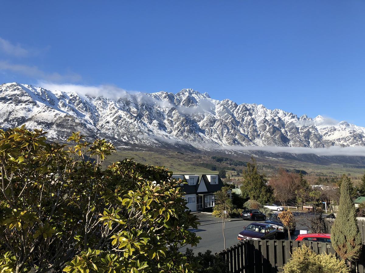 Qt Inntouch Queenstown Eksteriør bilde